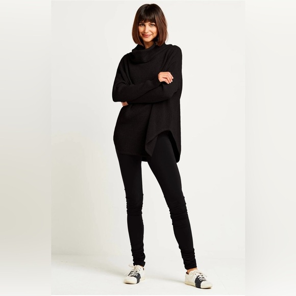 PLANET by Lauren G. Waffle Cowl poncho style sweater in a waffle knit. XL - Picture 10 of 11